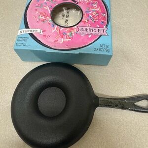 Original Cast Iron Donut Skillet